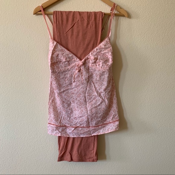 Victoria's Secret Other - Victoria Secret 2-piece pajamas size XS